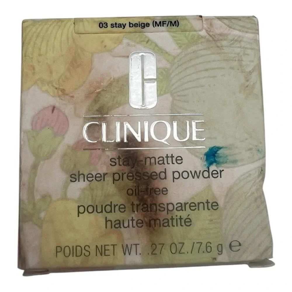 Clinique - Stay-Matte Powder (03 Stay Beige, 0.27 oz) - Oil-Free Makeup